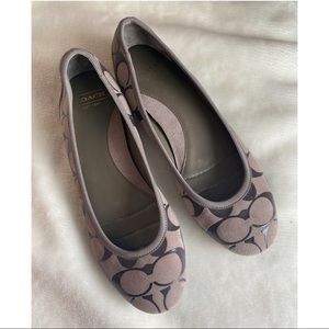 Vintage Coach Aria Suede Ballet Flat